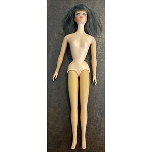 Vintage Barbie Doll Dramatic New Living Bendable Legs Twist Rooted Lashes 1970